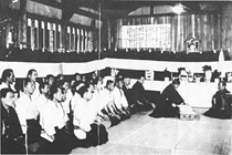 История праздника Kagami-biraki